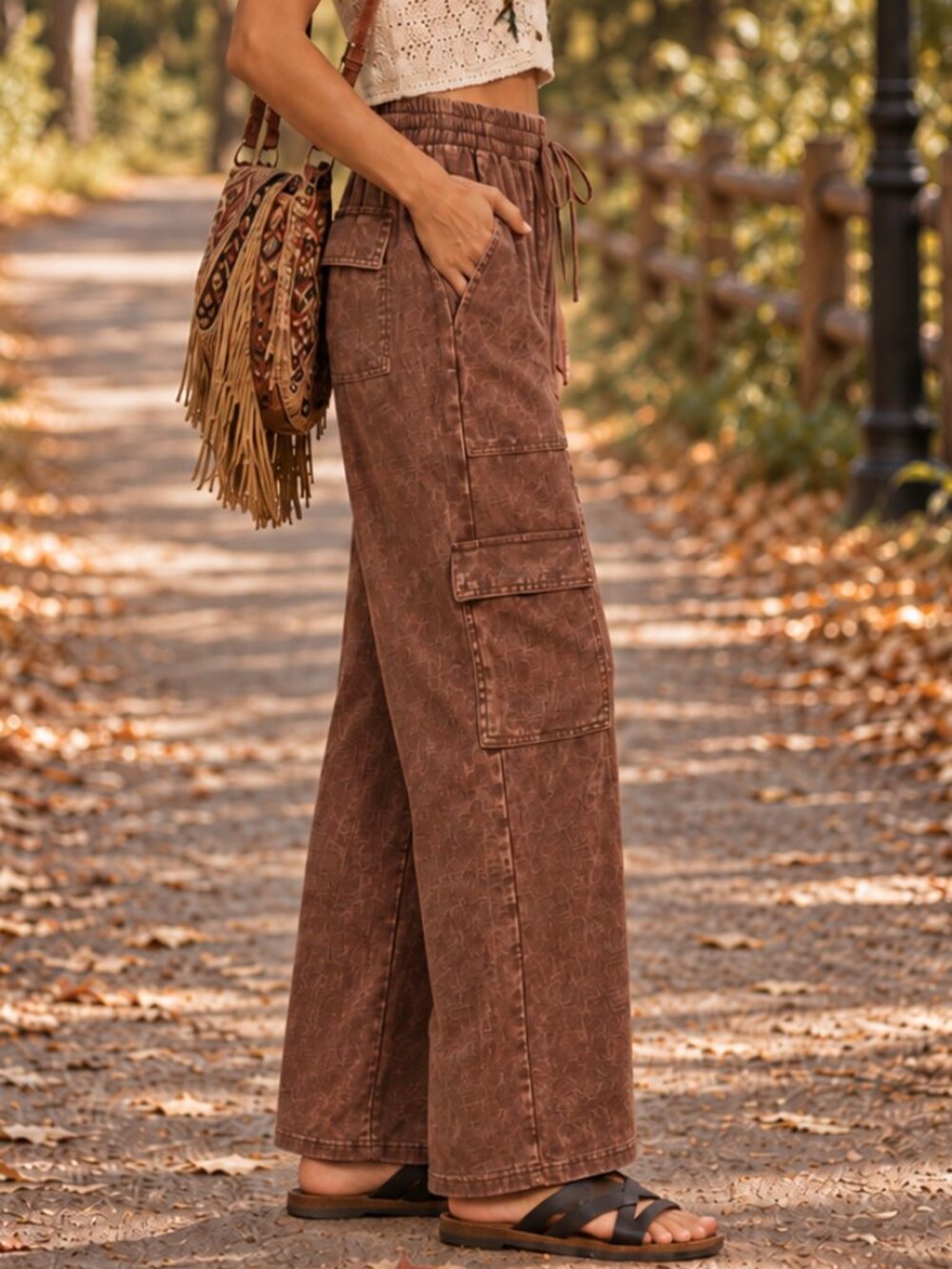 Zenana Outfitters Linen Blend Mahogany Mineral Wash Wide Leg Cargo Pants NWT - Picture 4 of 13